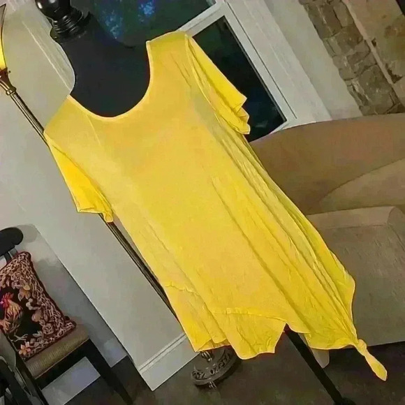 Studio 226 sz L yellow pullover top - Picture 1 of 7